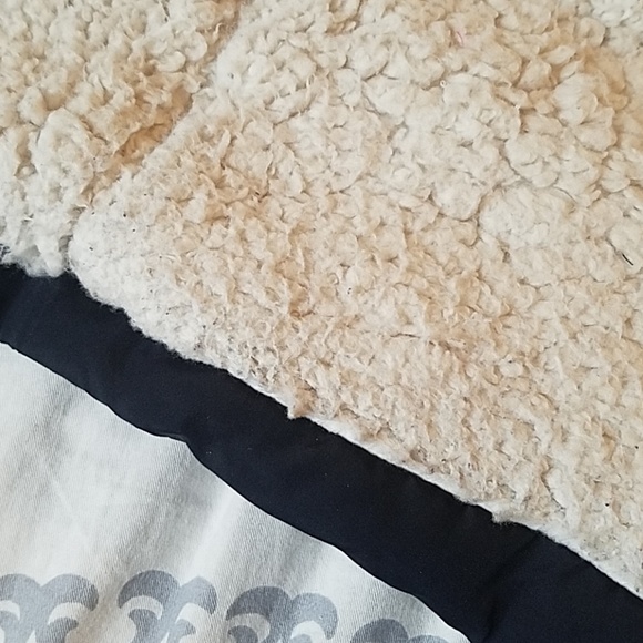 Hollister winter jacket/ski coat - Picture 6 of 7